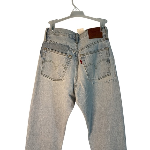 Levi’s Women high rise Light BlueJeans 25x30 - Picture 3 of 7